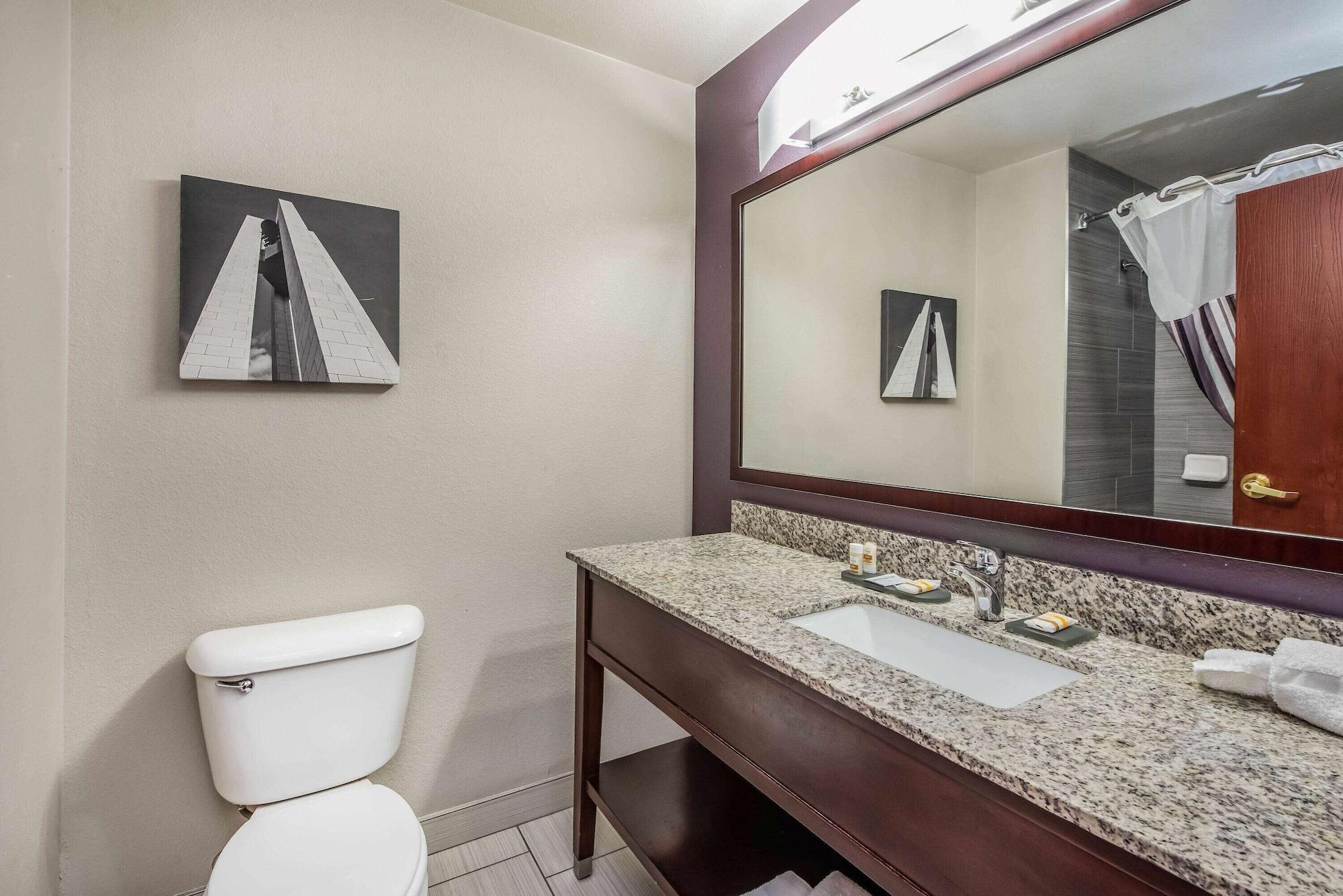 Hotel La Quinta By Wyndham Fairborn Wright-Patterson Extérieur photo